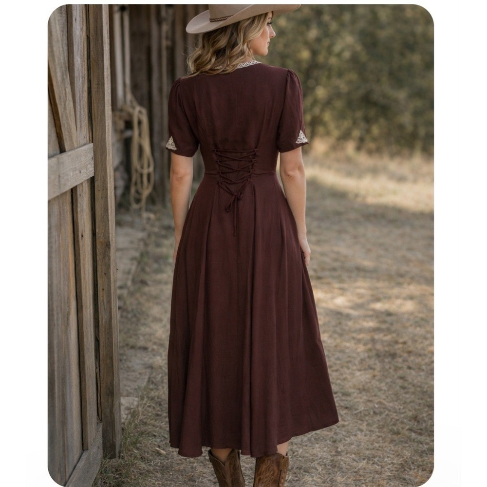 Vintage Just Choon Dress Size 11, Brown, Button Front, Lace Up Back, No Belt - Picture 2 of 7